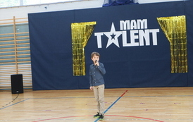 Mam Talent (10)