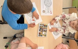 Wiosenne zabawy edukacyjne u Misi&oacute;w i Zajączk&oacute;w (10)