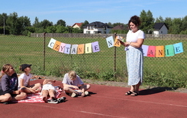 Czytanie na polanie (6)