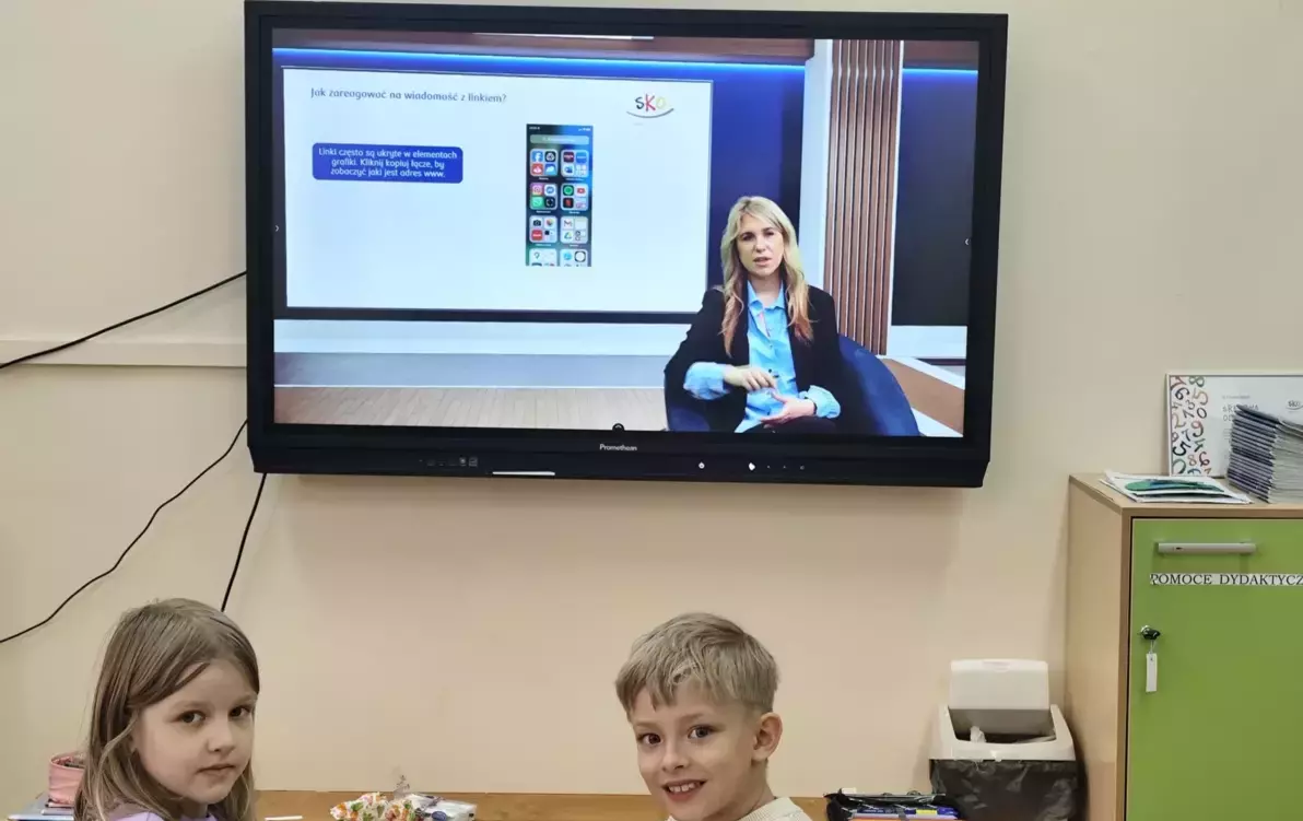 Zdjęcie do &bdquo;Jak zaczyna się cyberoszustwo?&rdquo; &ndash; kolejna lekcja online z PKO BP