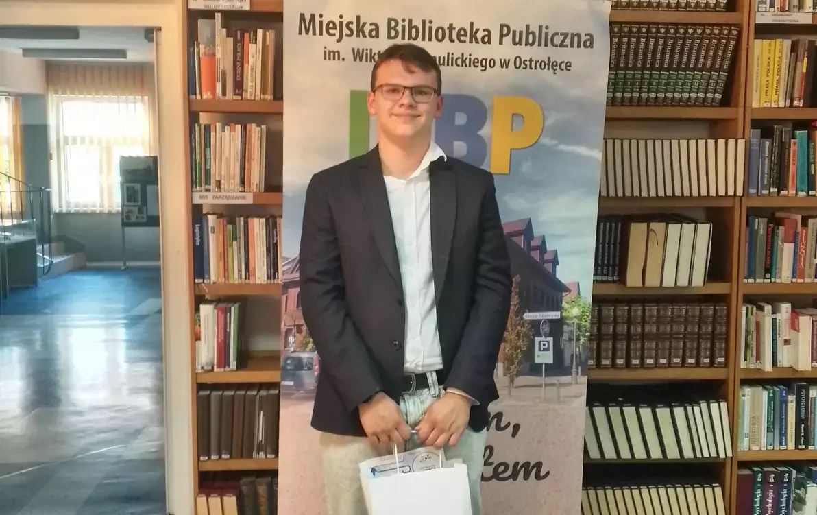 Zdjęcie do XXXIII Ostrołęcki Konkurs Poetycki ,,Pierwszy krok w poezję&rdquo;