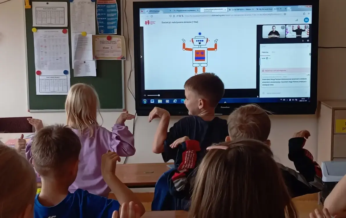 Zdjęcie do Lekcja online w klasie pierwszej w ramach kampanii Dzieciństwo bez Przemocy