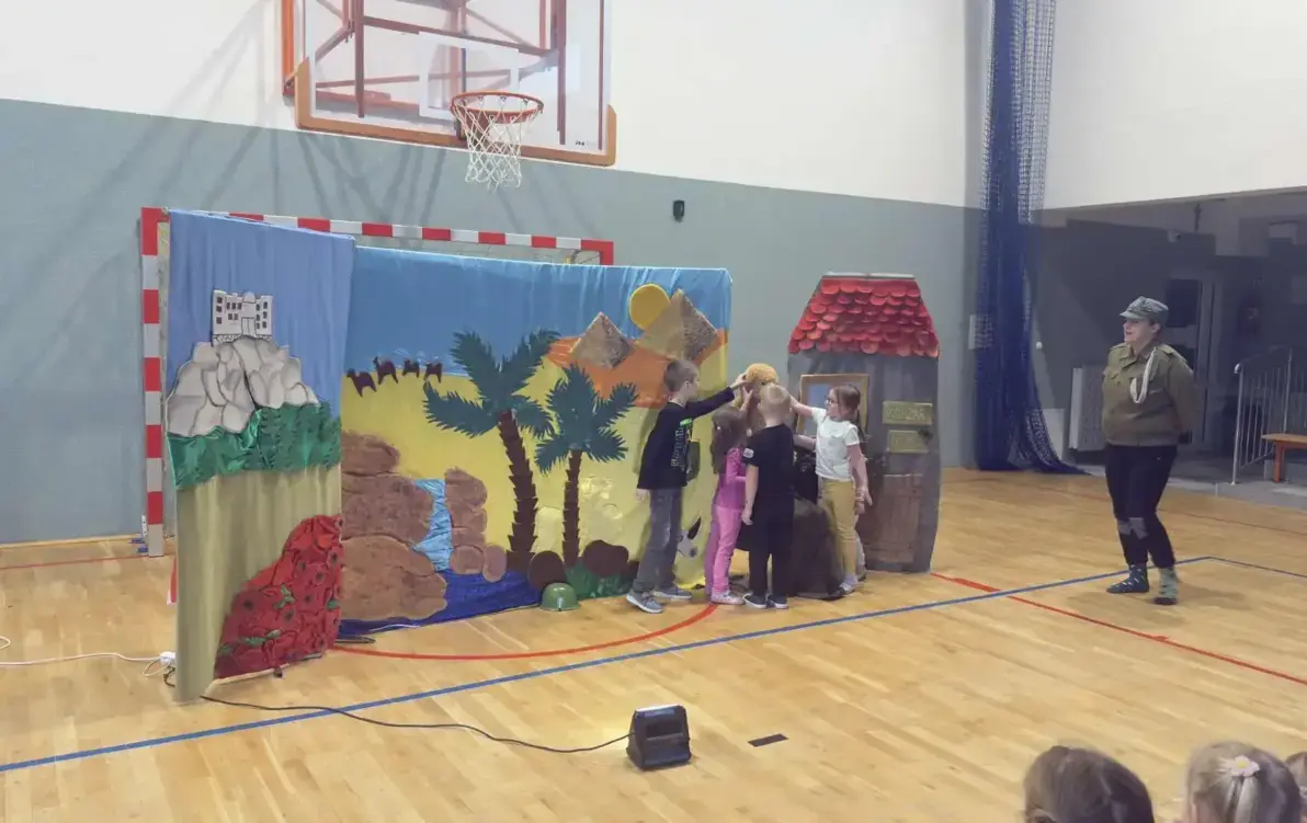Zdjęcie do Wizyta Teatru Pasja w naszej szkole i przedszkolu
