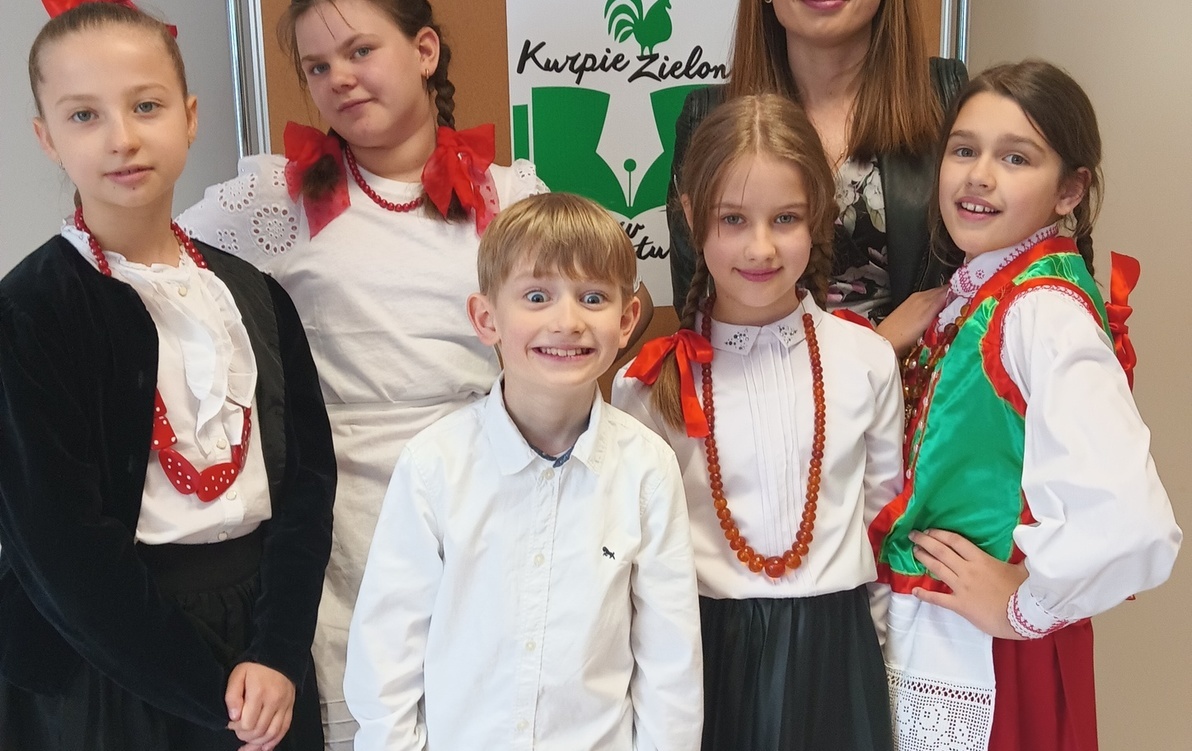 Zdjęcie do Gminny konkurs recytatorski &bdquo;Kurpie Zielone w Literaturze&rdquo;