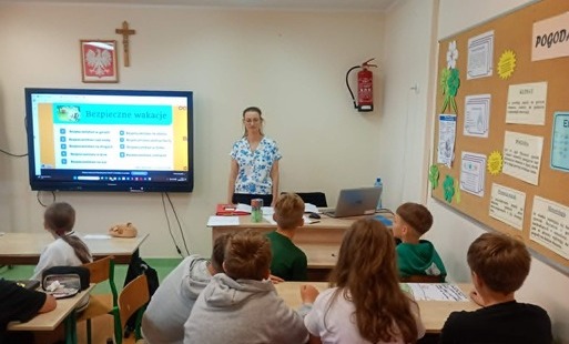 Zdjęcie do Bezpieczne wakacje z klasą IV. Tydzień dla Bezpieczeństwa w naszej szkole